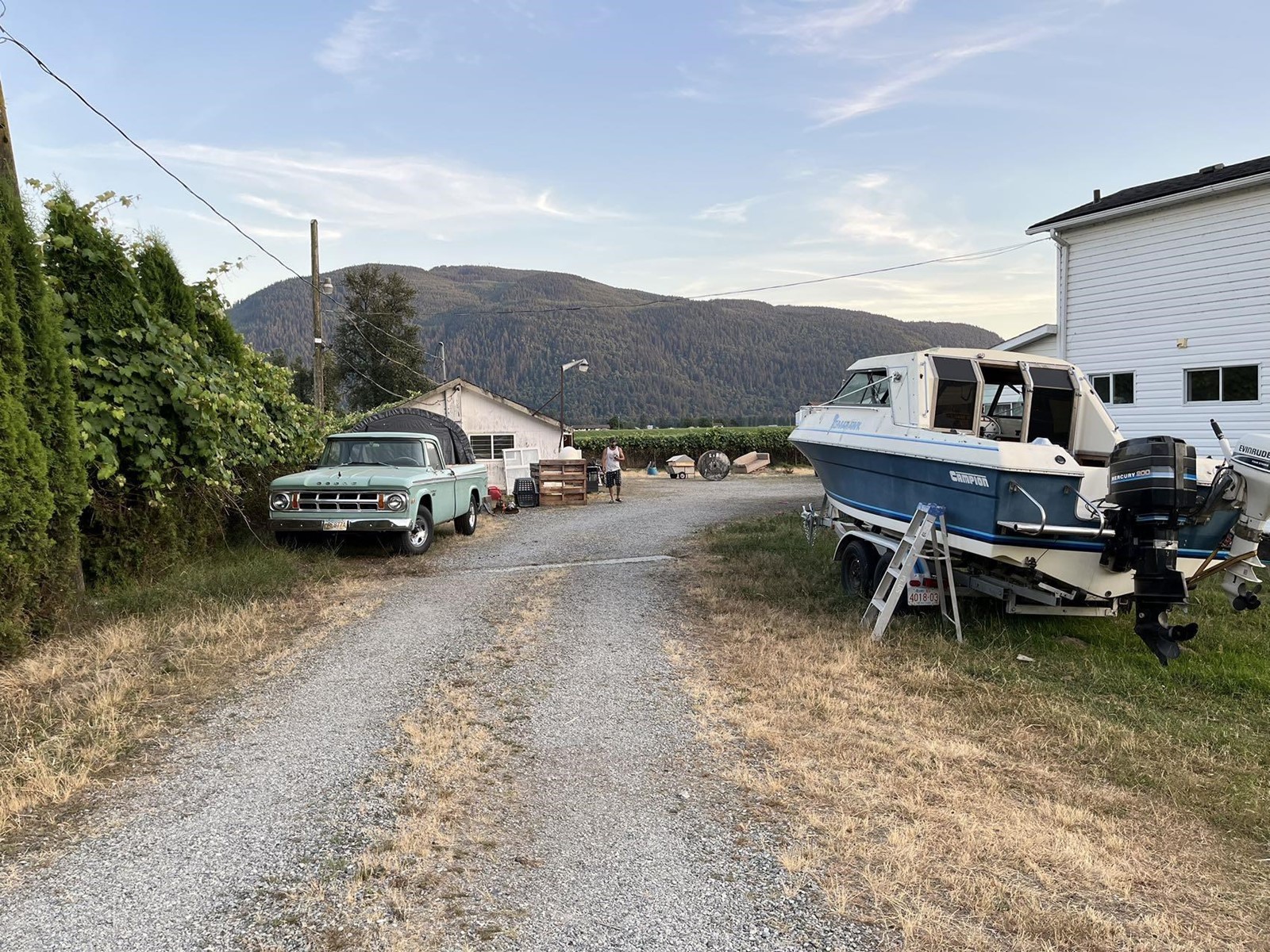 39582 Lougheed Hwy, Mission, BC V0M 1G0