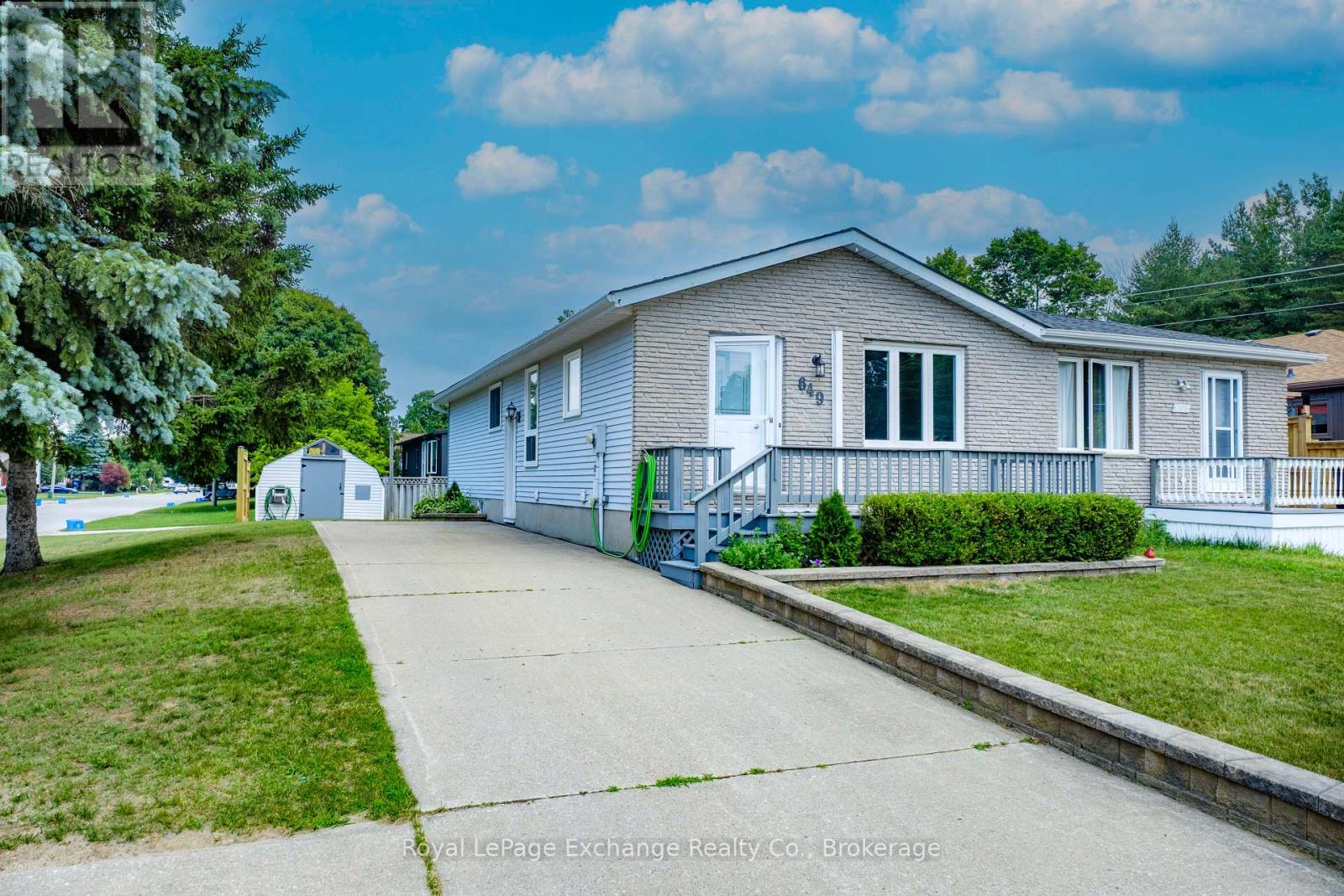 649 Lloyd St, Saugeen Shores, ON N0H 2C1