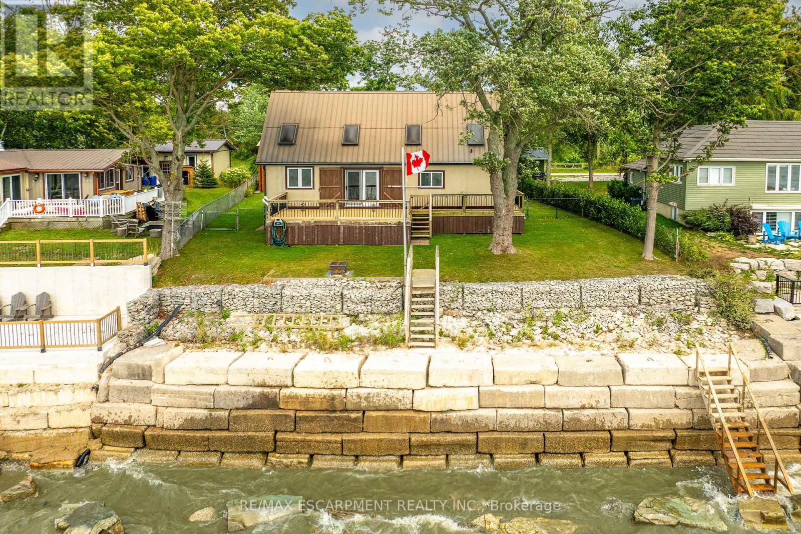 20 Hoover Point Ln, Haldimand, ON N0A 1P0
