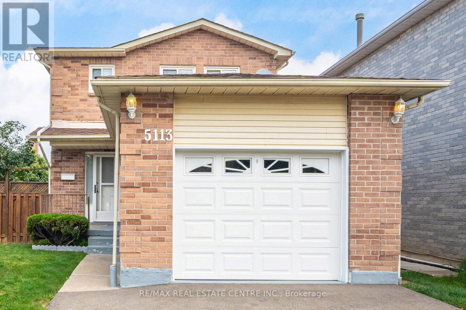 5113 Palomar Cres, Mississauga Hurontario, ON L5R 2X5
