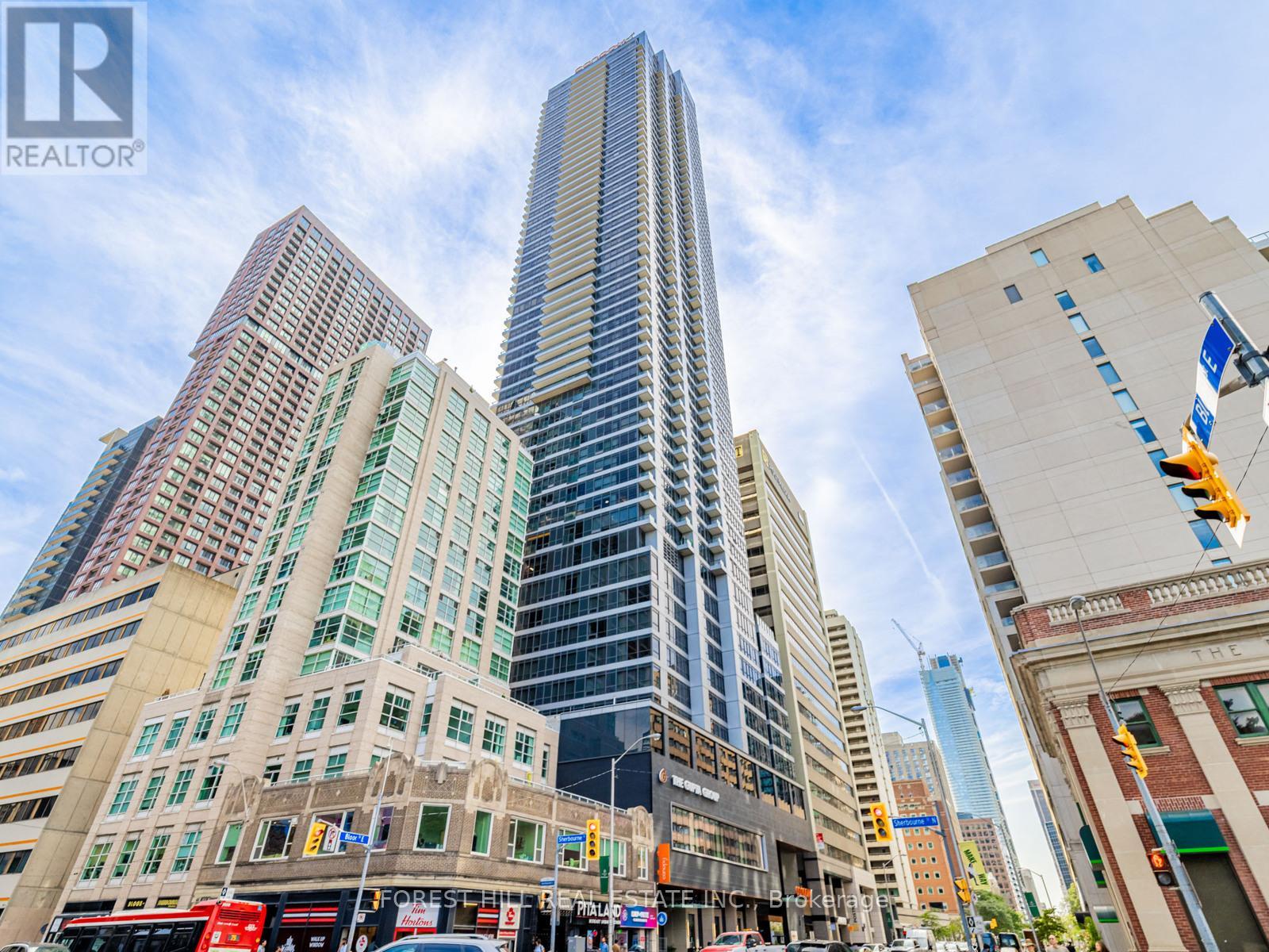 1711 395 Bloor St E, Toronto North St. James Town, ON M4W 0B4