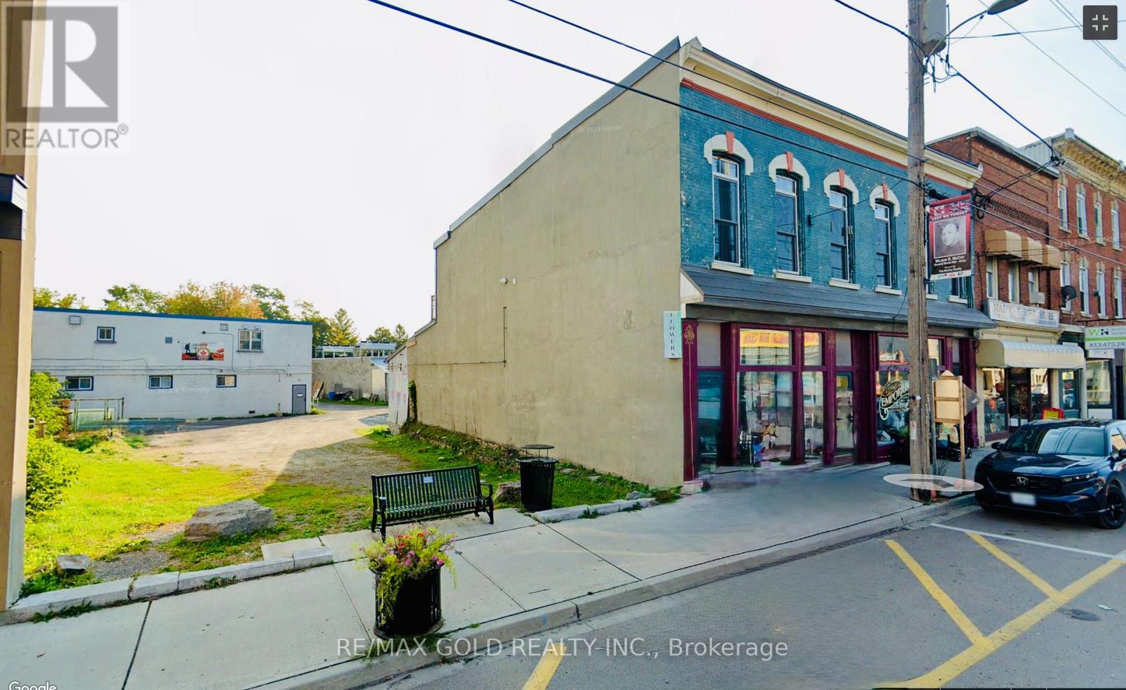 19 Durham St S, Centre Hastings, ON K0K 2K0