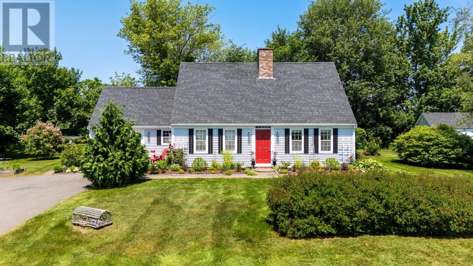 567 Canard St, Lower Canard, NS B0P 1T0