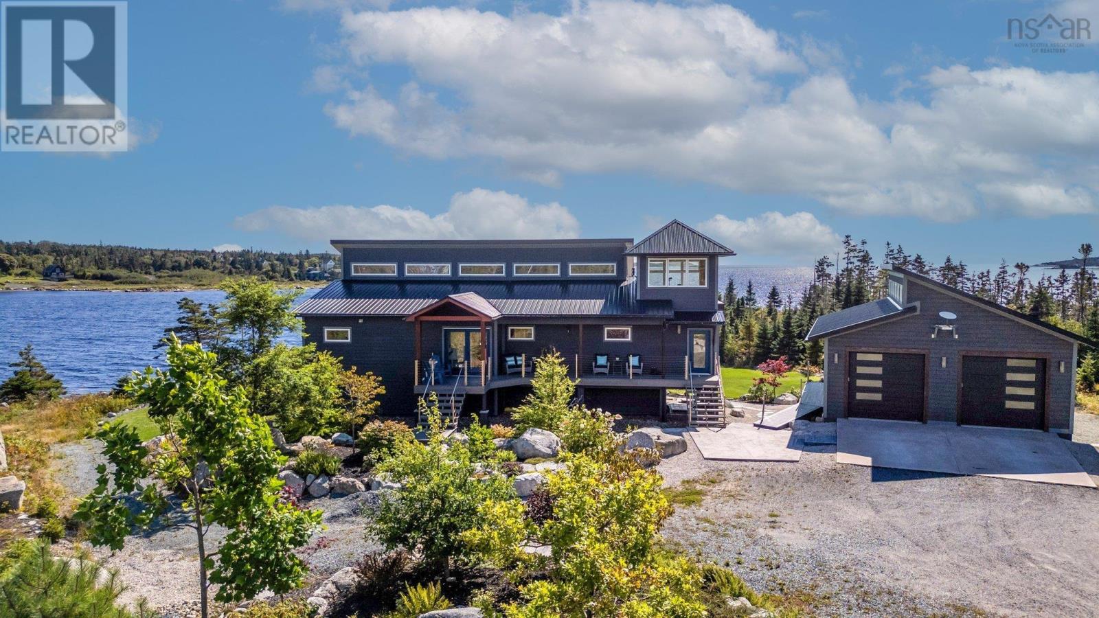 22 Thumbcap Ln, West Pennant, NS B3V 0C8