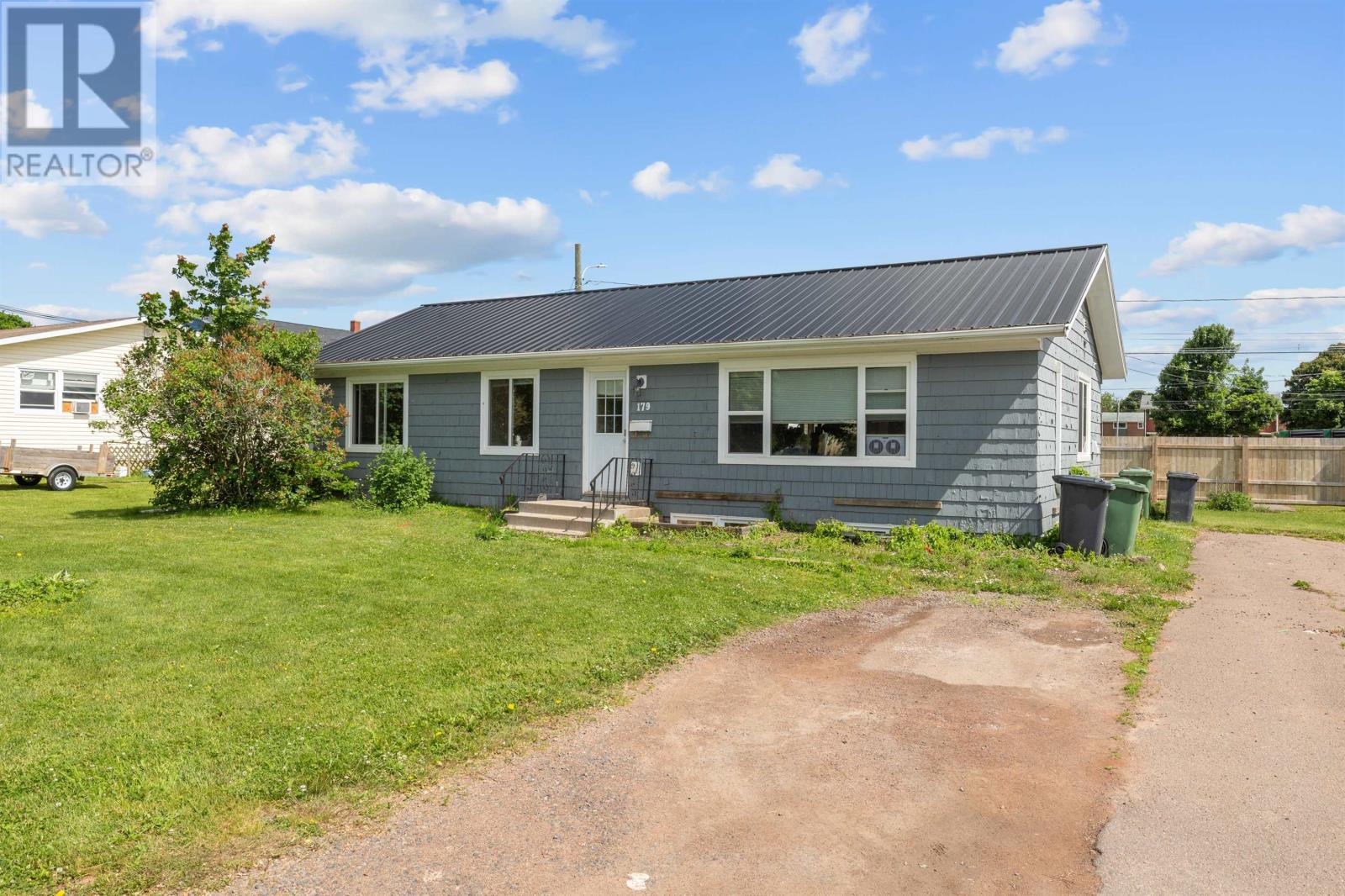 179 Brennan Ave, Summerside, PE C1N 2L1