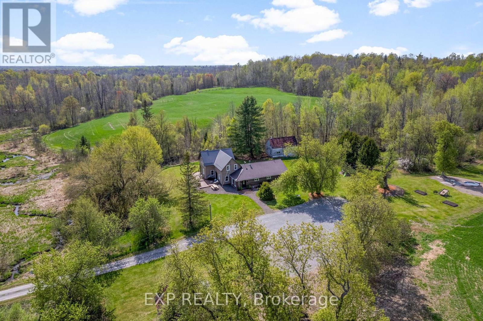 1724 Kohlsmith Rd #b, Whitewater Region, ON K0J 1K0