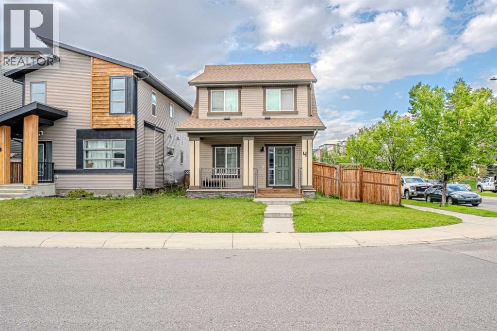 4 Copperpond Parade SE, Calgary, AB T2Z 1J3