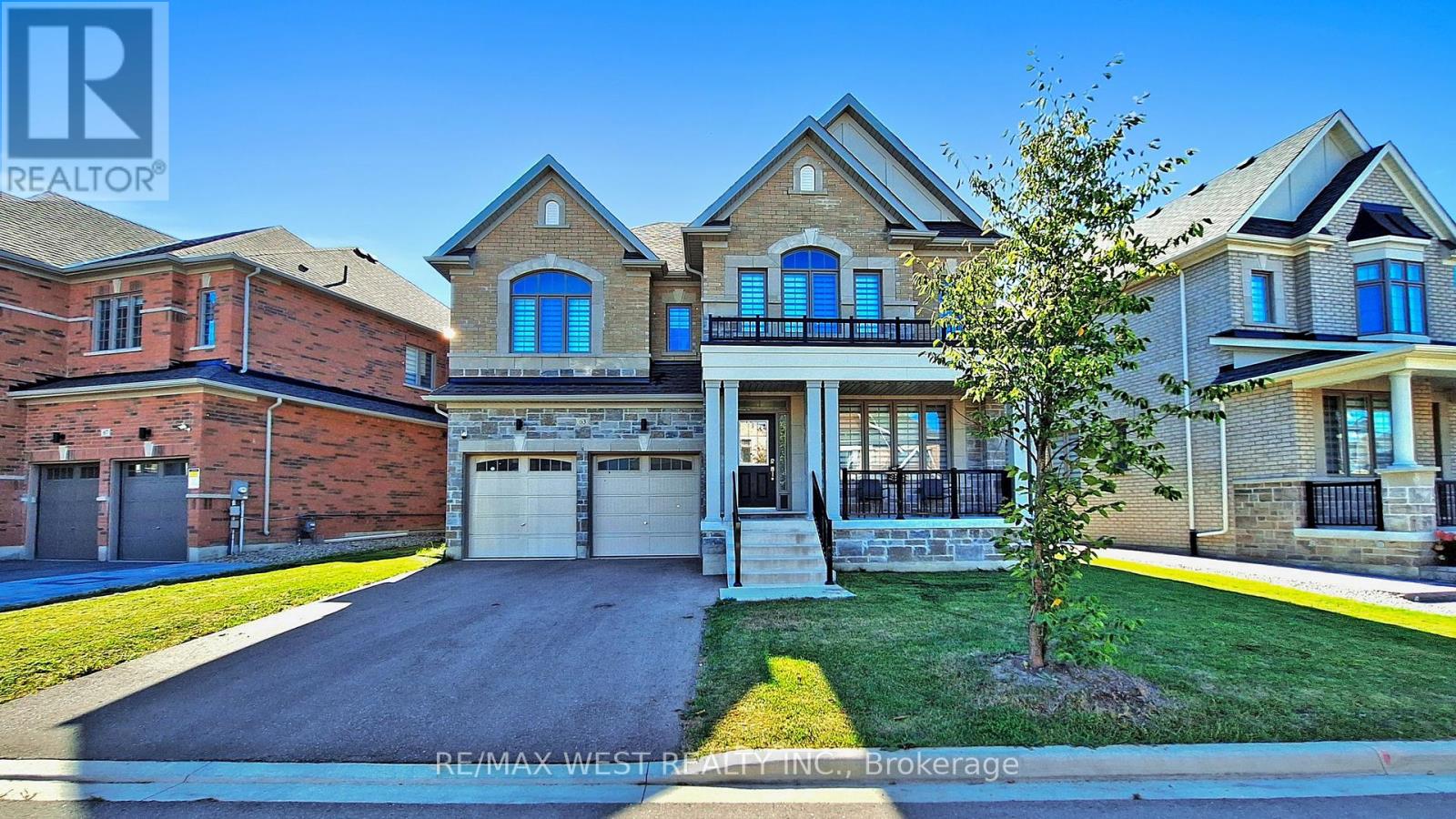 63 Marlene Johnston Dr, East Gwillimbury Holland Landing, ON L9N 0W8