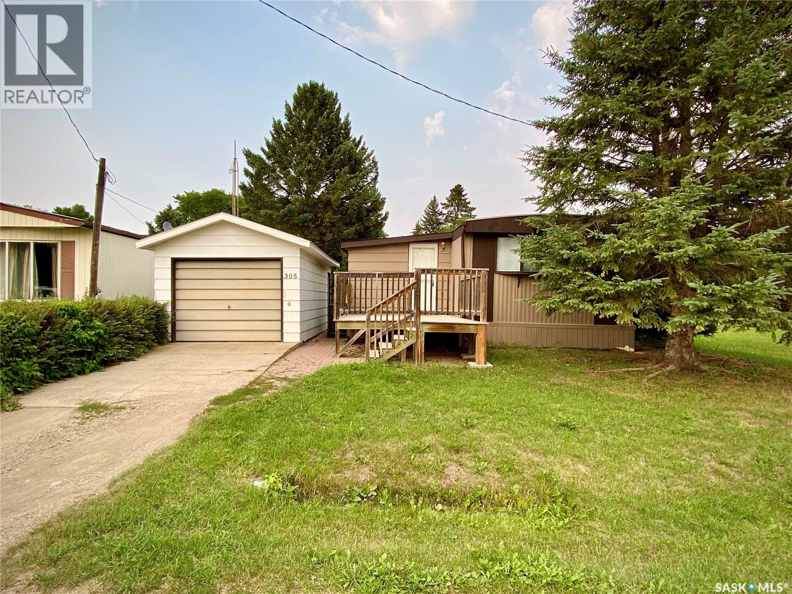 305 Allan Ave, Saltcoats, SK S0A 3R0