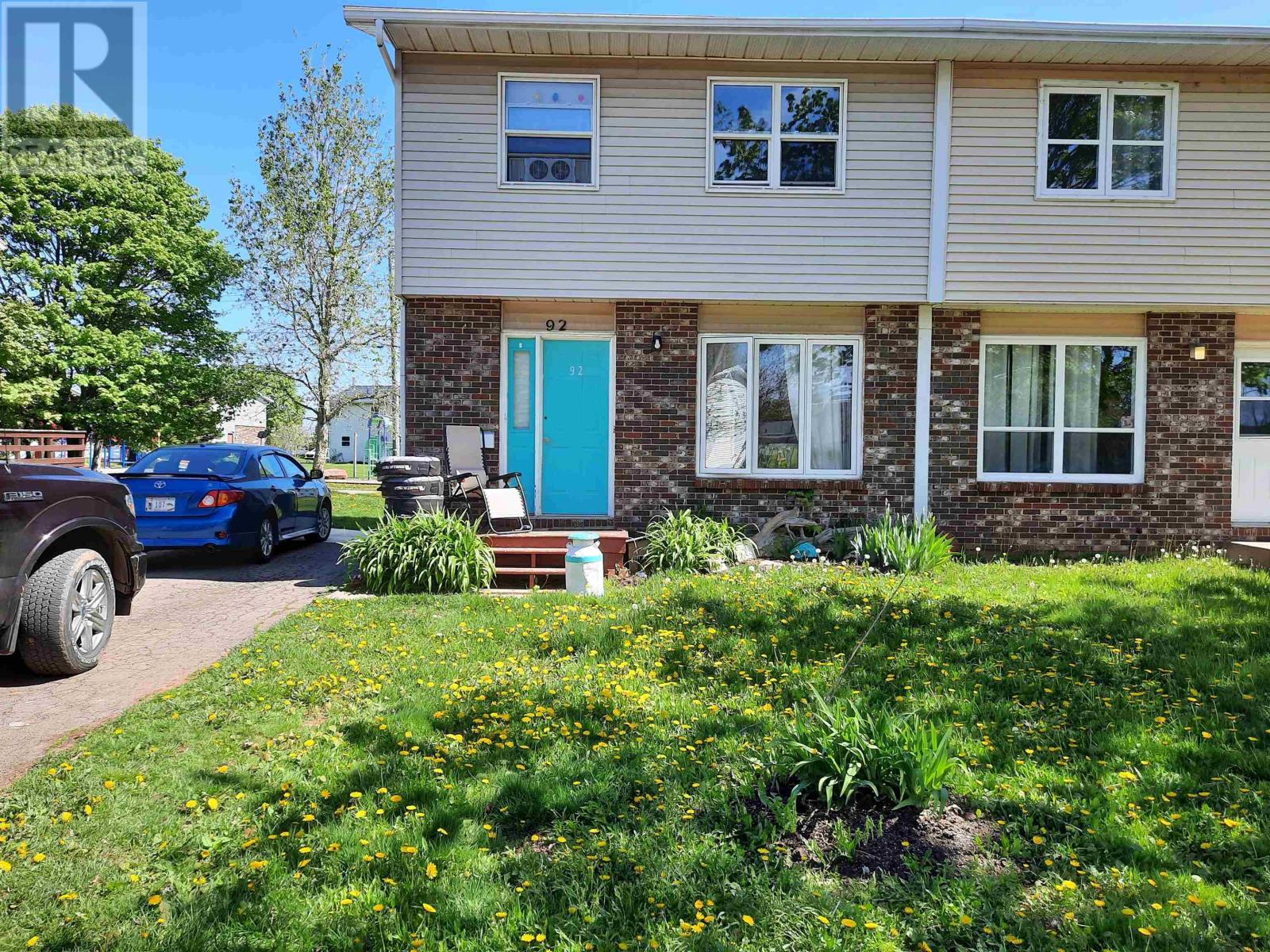 92 Andrews Ct, Charlottetown, PE C1C 1A9