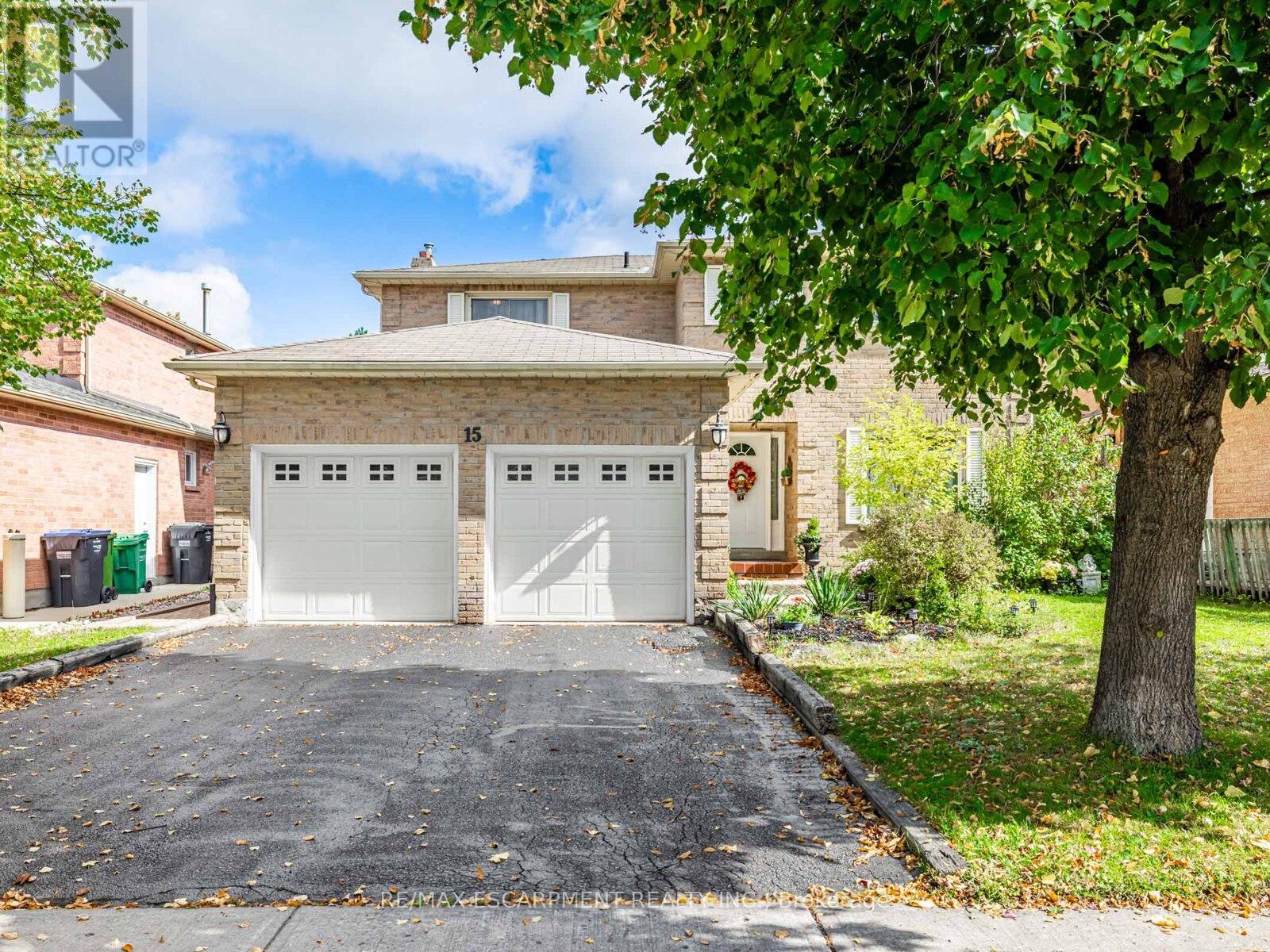 15 Deer Valley Dr, Caledon, ON L7E 2E3