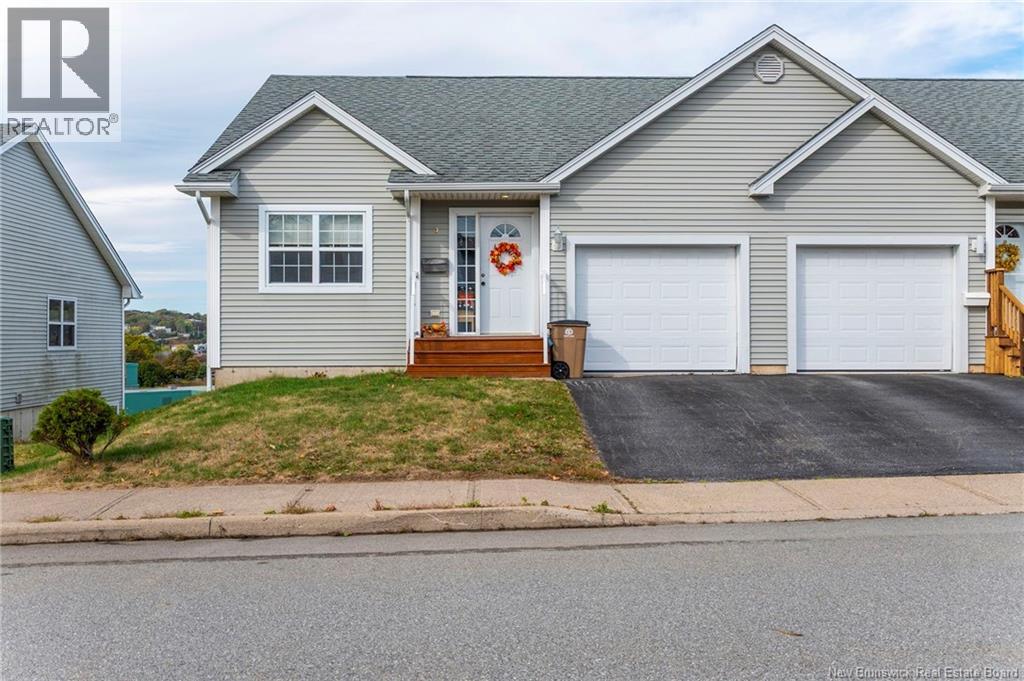 9 Graham St, Saint John, NB E2J 5A3