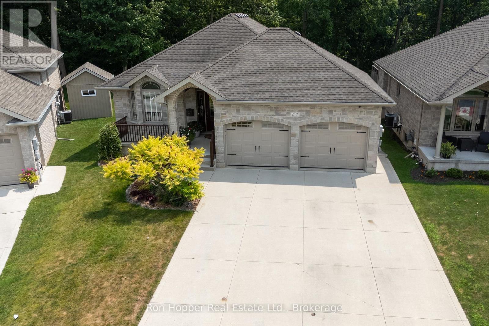 217 2nd Street West, Owen Sound, ON N4K 0A6