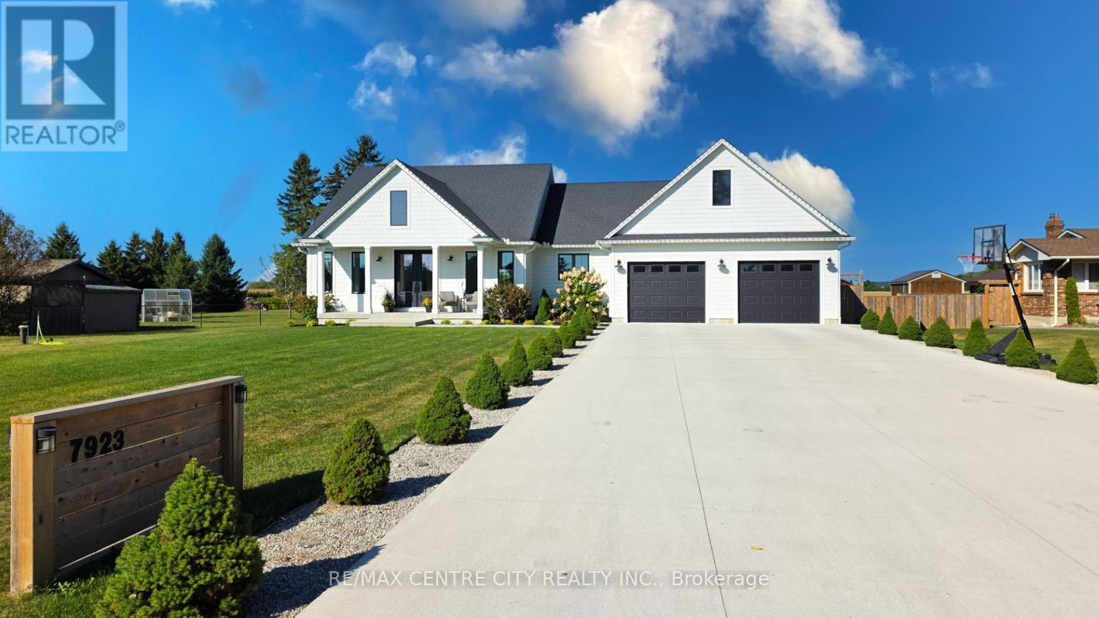 7923 Fairview Rd, St. Thomas, ON N5P 3S8
