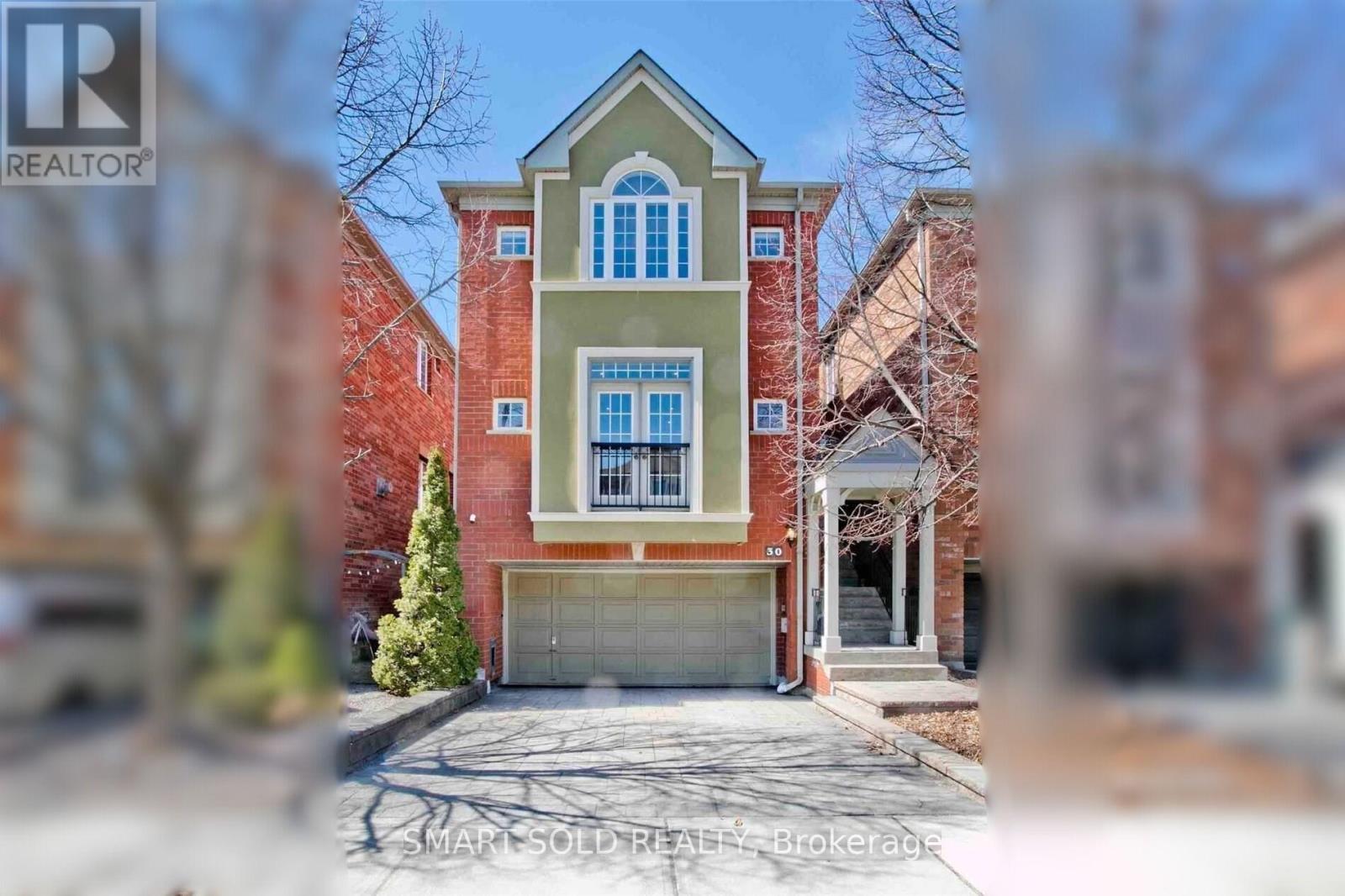 30 Crispin Ct, Markham, ON L3R 4G6