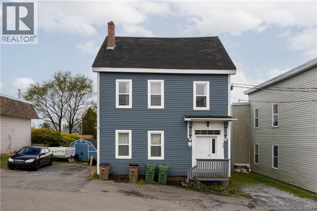 15 Victoria West St, Saint John, NB E2M 1A7