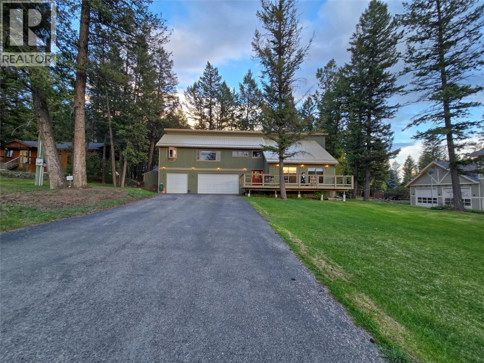 5162 Columbia River Rd, Fairmont Hot Springs, BC V0B 1L1