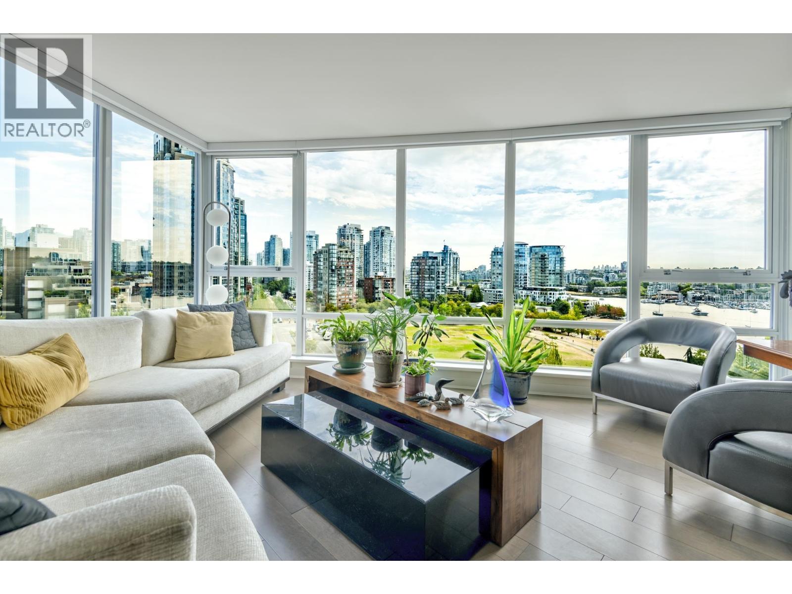 1408 Strathmore Mews Unit 1207, Vancouver, BC V6Z 3A9