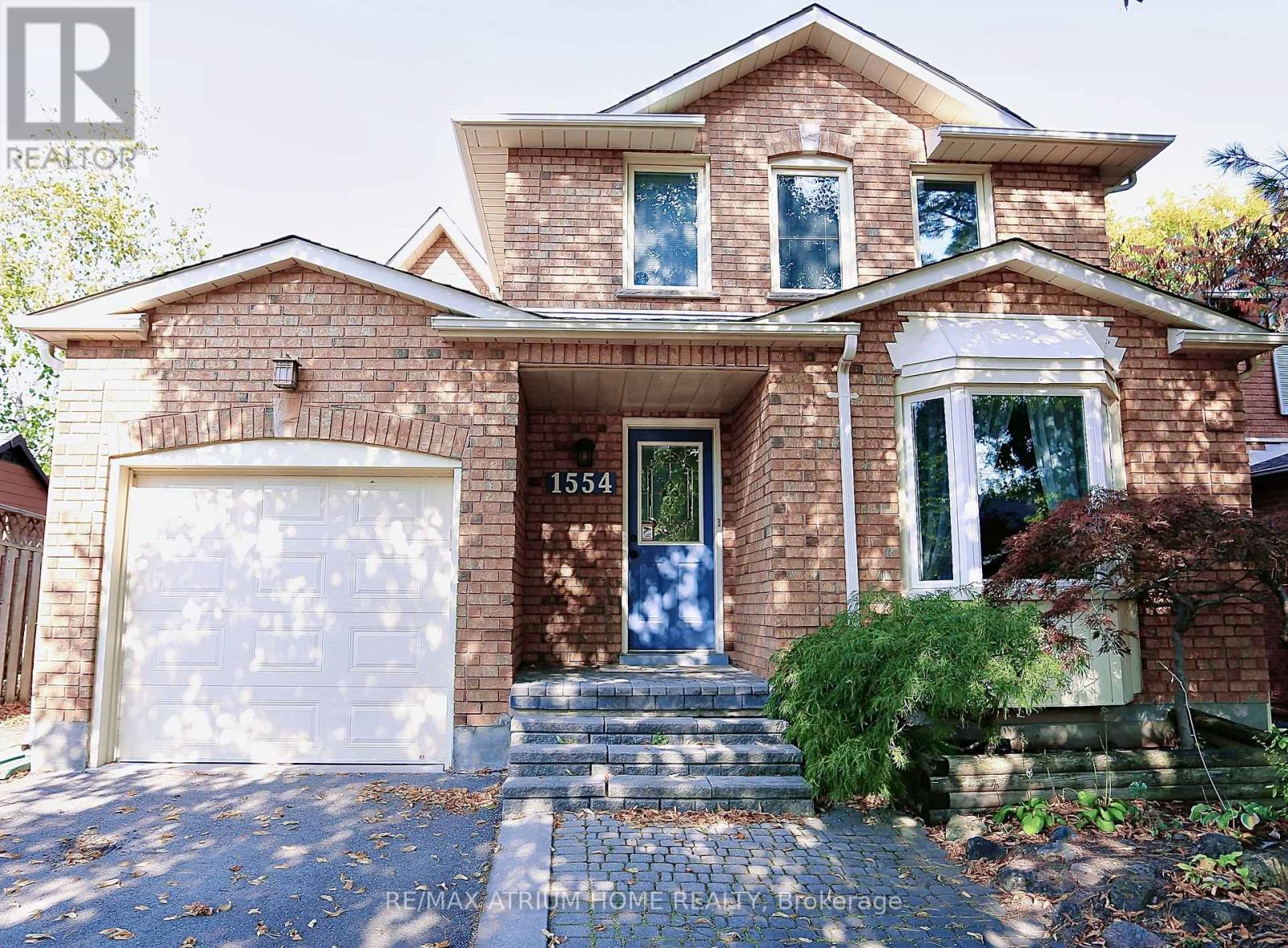 1554 Parish Ln, Oakville, ON L6M 2Z6