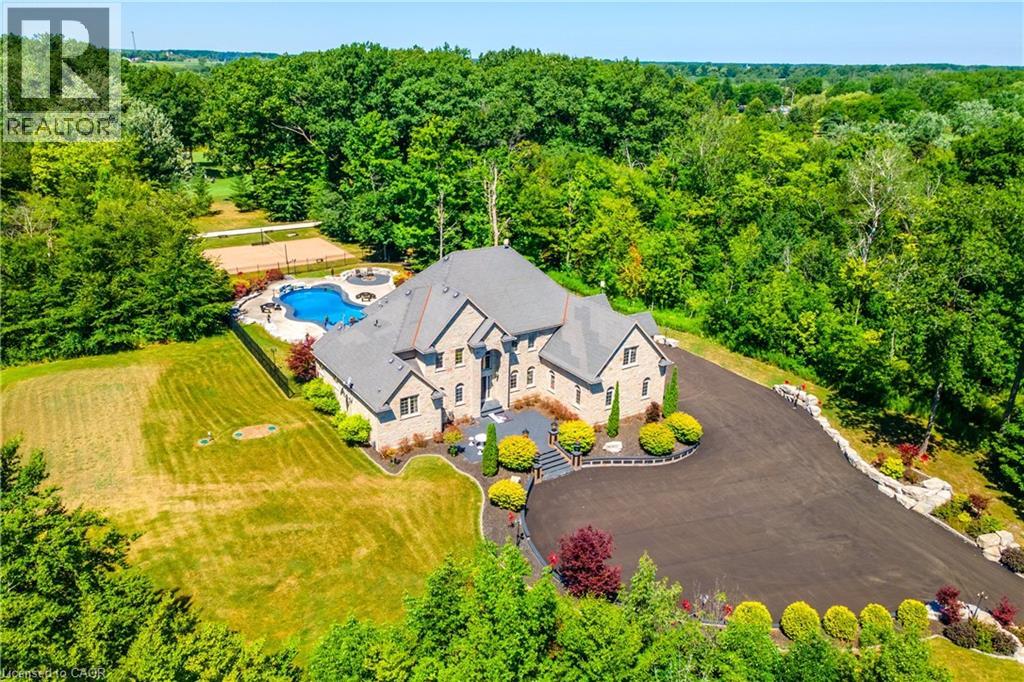 2600 Maple St, Pelham, ON L0S 1C0