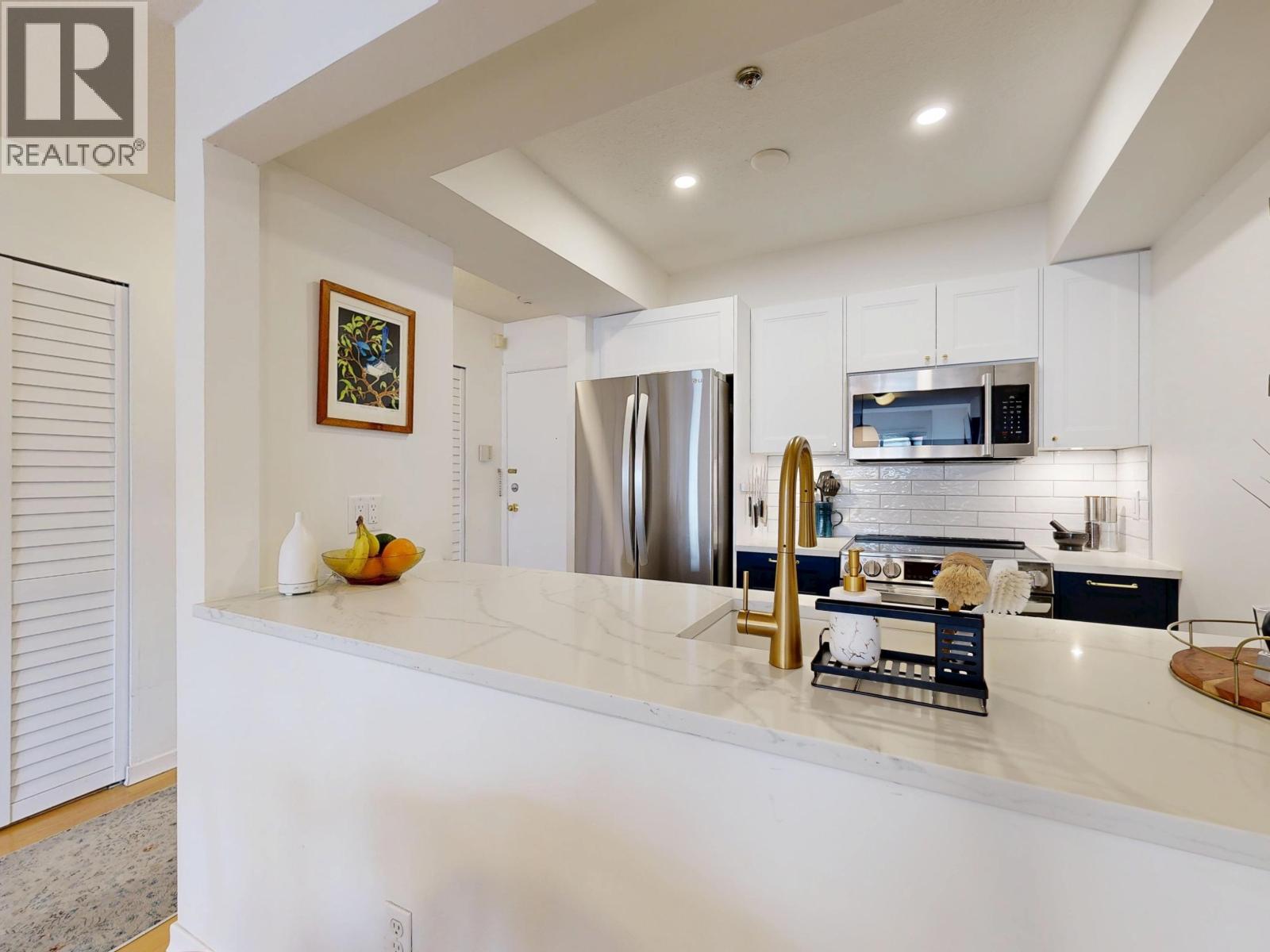 1515 E 6th Avenue Unit 203, Vancouver, BC V5N 1P2