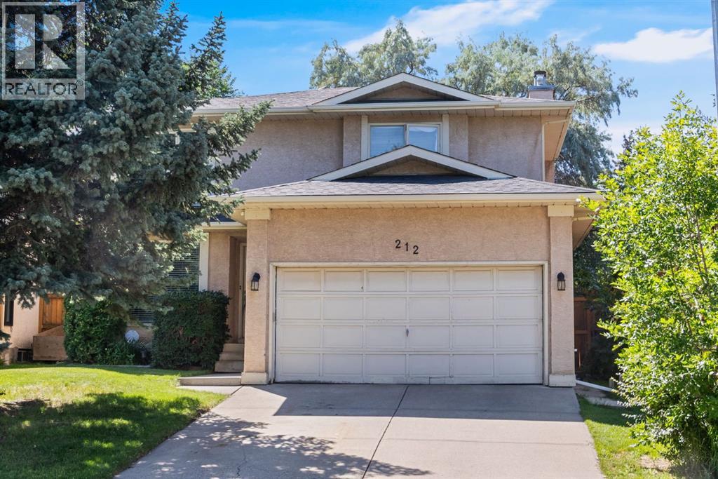 212 Mckerrell Way SE, Calgary, AB T2Z 1N8