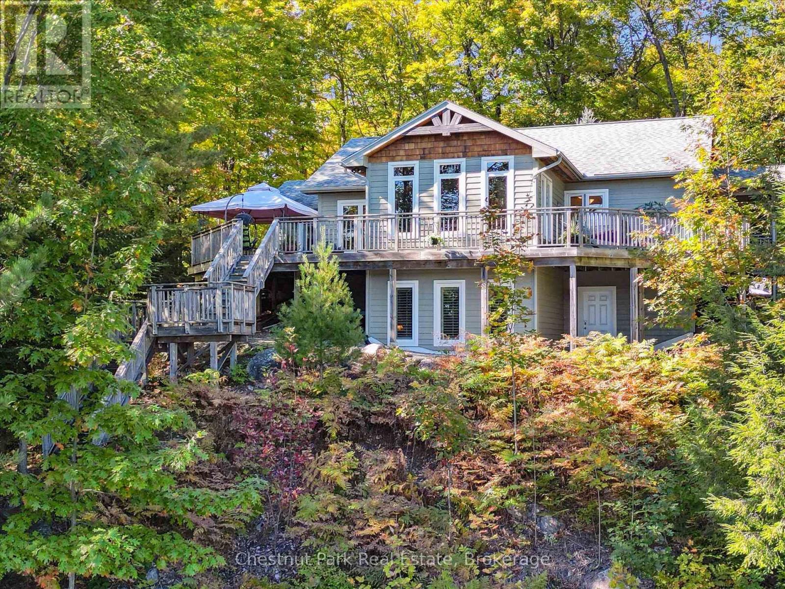 1222 Hamills Pt, Muskoka Lakes, ON P0B 1J0
