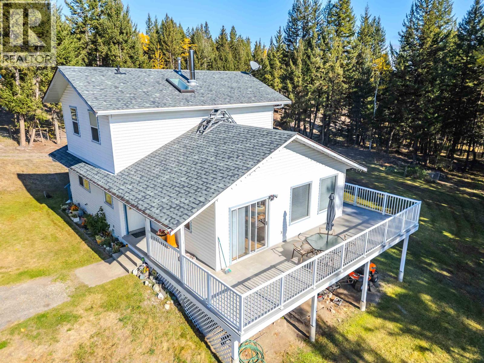 5565 Birchwood Road, 100 Mile House, BC V0K 2E1
