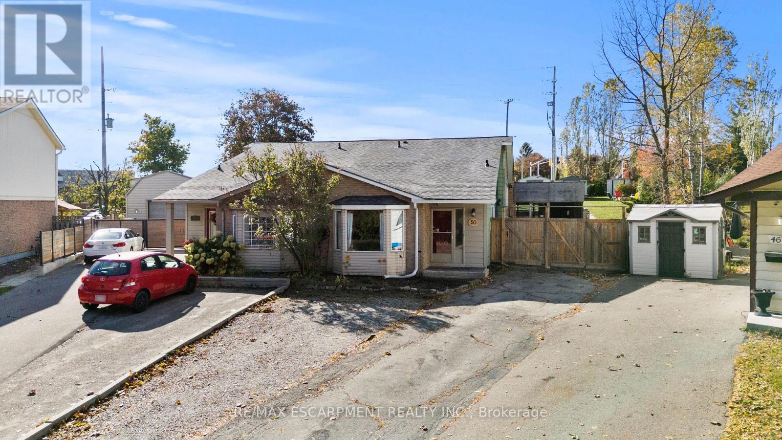 50 Gledhill Cres, Hamilton, ON L9C 6H4