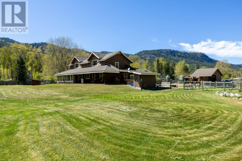 3850 Blytherhone Rd, Westbridge, BC V0H 1Y0
