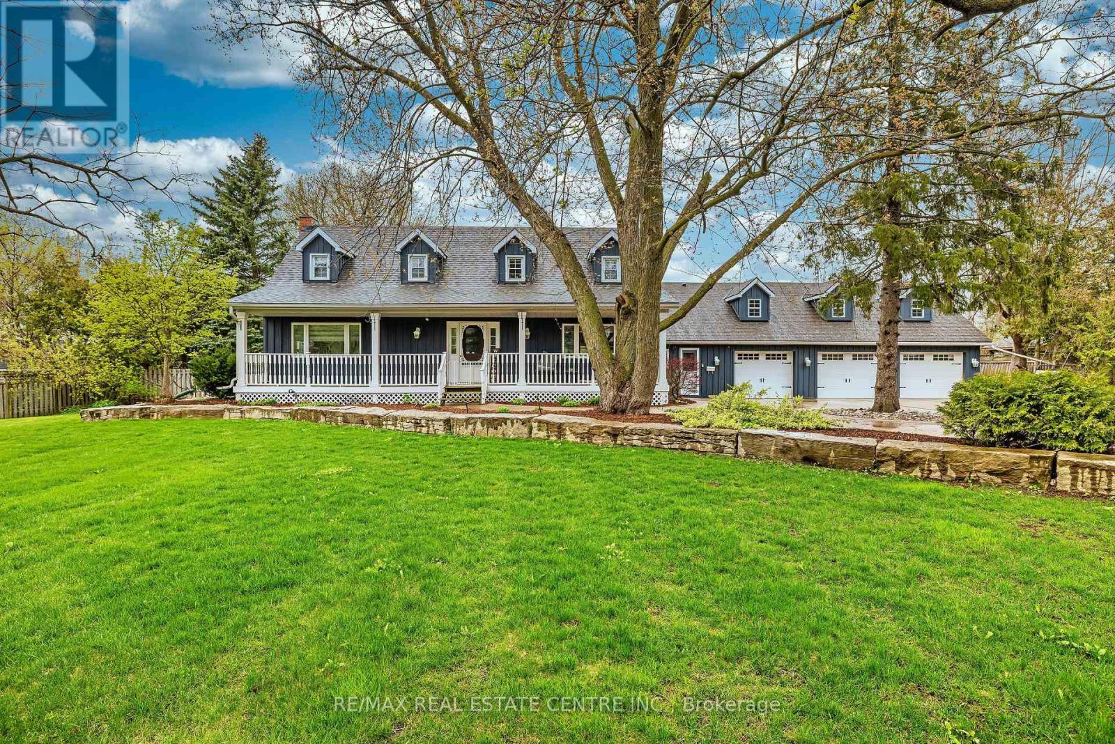 14 Buena Vista Dr, Mono, ON L9W 1Y4