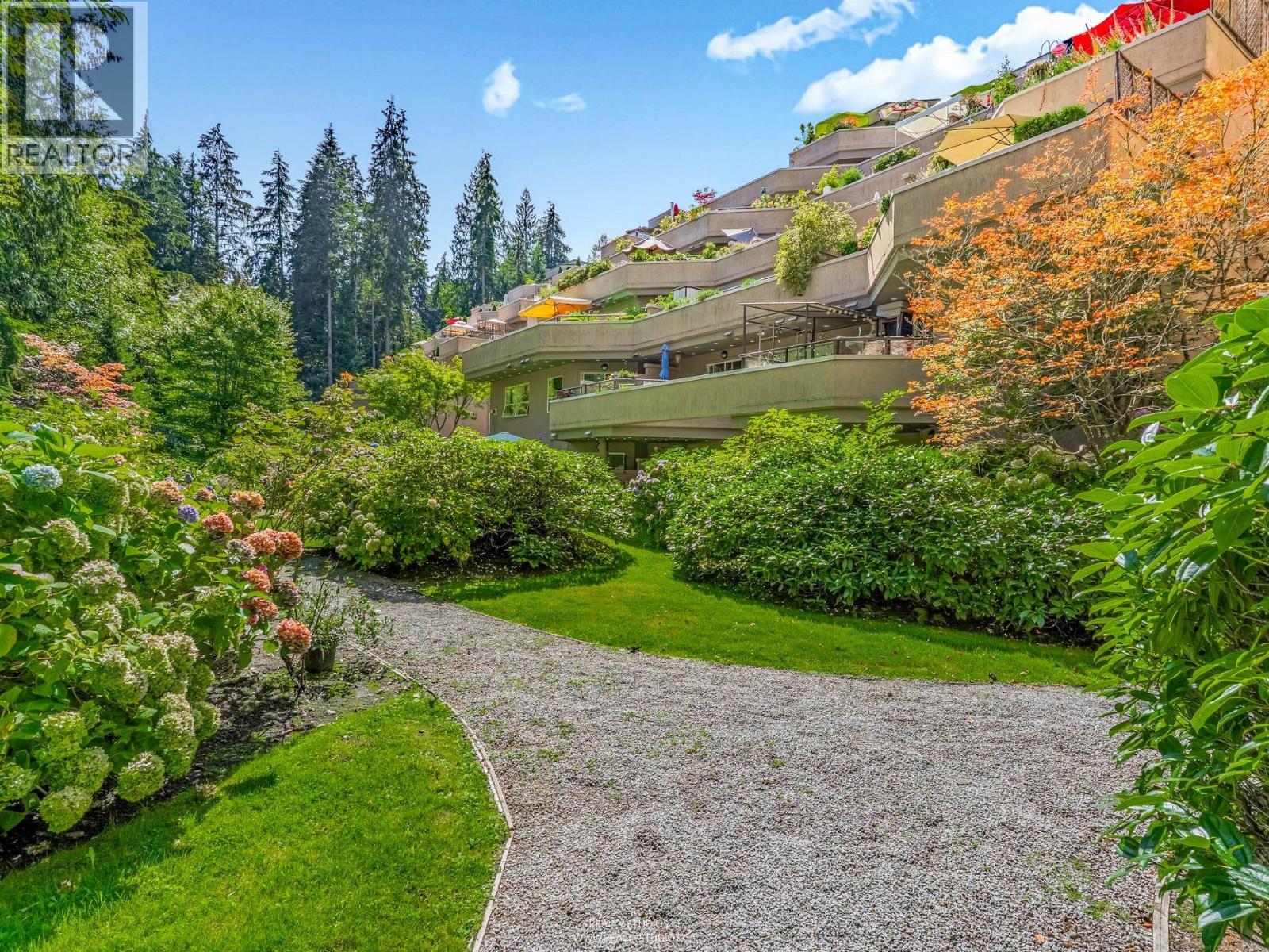 1500 Ostler Court Unit 305, North Vancouver, BC V7G 2S2