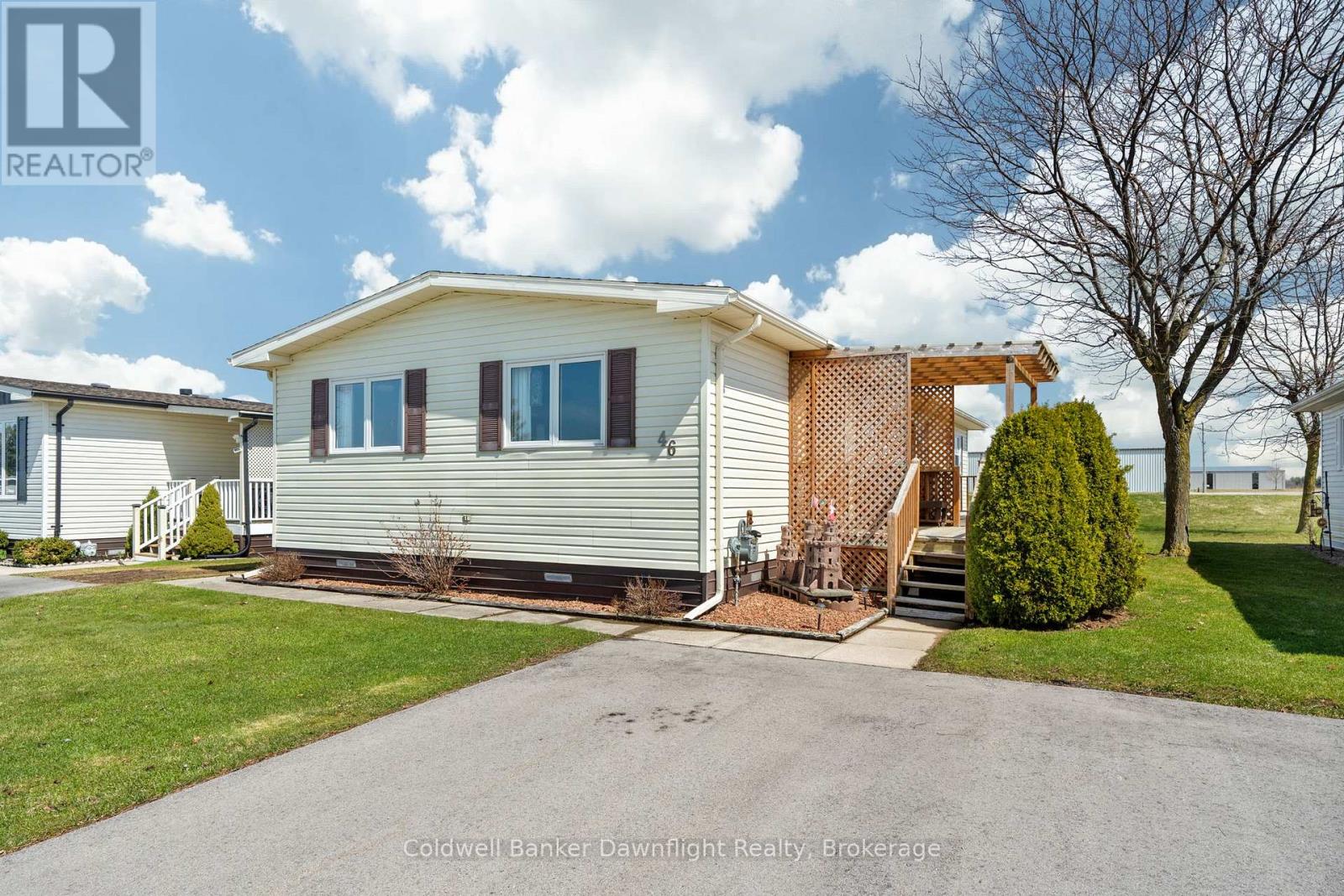 46 Redford Dr, South Huron, ON N0M 1S3