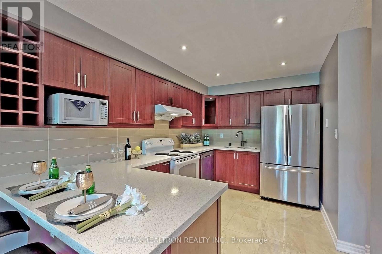 190 20 Moonstone Byway, Toronto, ON M2H 3J4