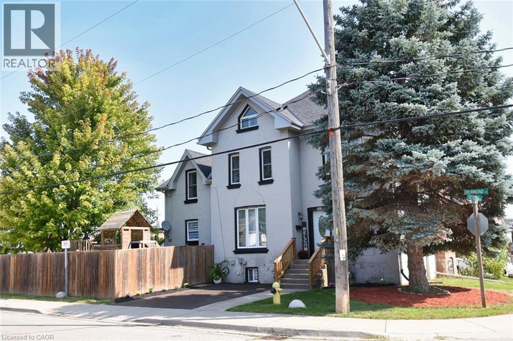111 Drummond St, Brantford, ON N3S 5Z9