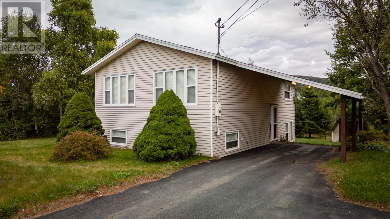 281 Conception Bay Hwy, Holyrood, NL A0A 2R0