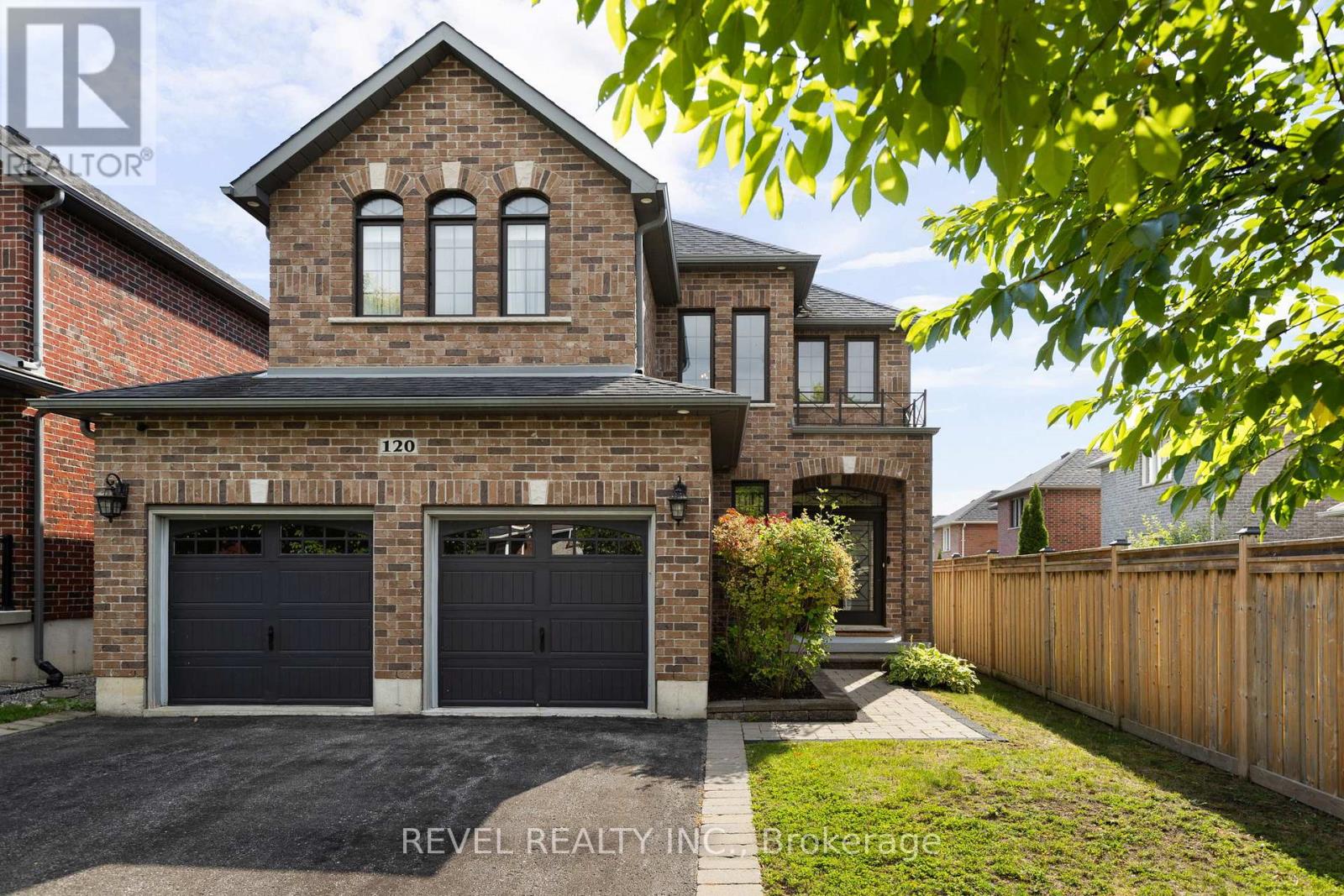 120 Jewel House Ln, Barrie, ON L4N 0T3