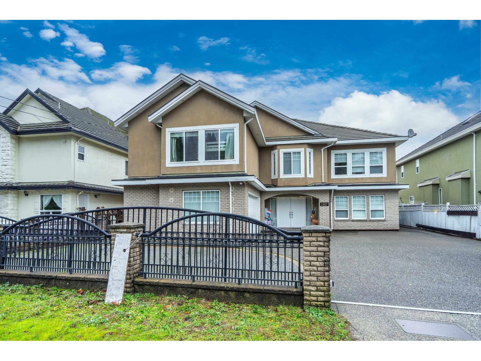 68 Avenue Unit 13027, Surrey, BC V3W 2E5