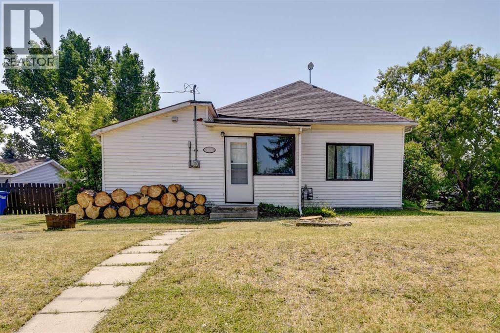 51 Street Unit 4823, Clive, AB T0C 0Y0