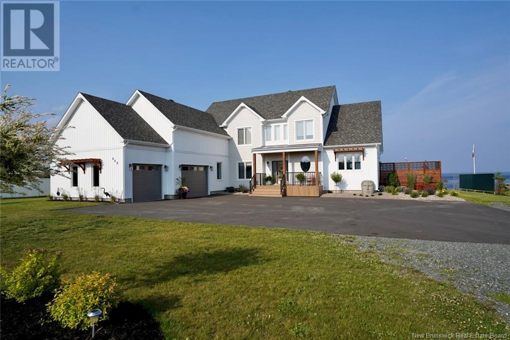 669 Principale St, Petit-rocher, NB E8J 3A1