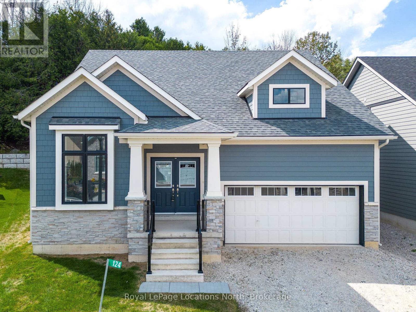 124 Beacon Dr, The Blue Mountains, ON N0H 2P0