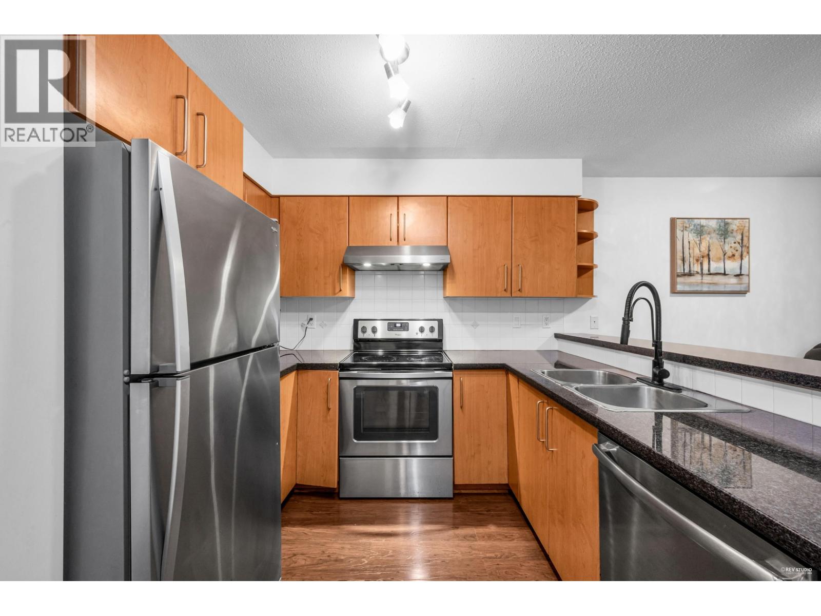 3388 Morrey Court Unit 111, Burnaby, BC V3J 7Y5