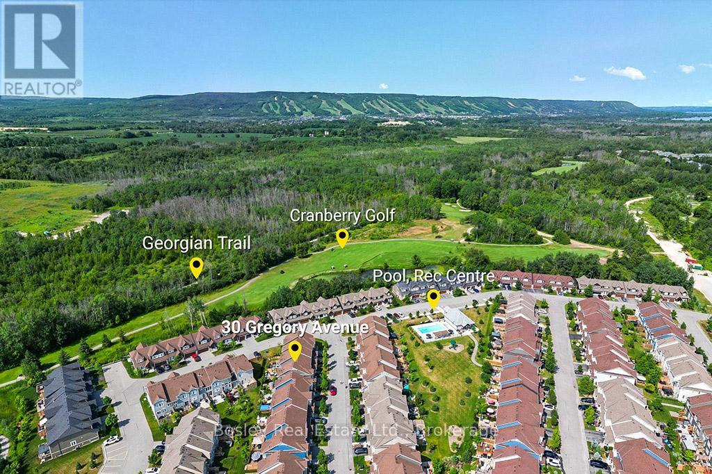 30 Gregory Ave, Collingwood, ON L9Y 0Z5