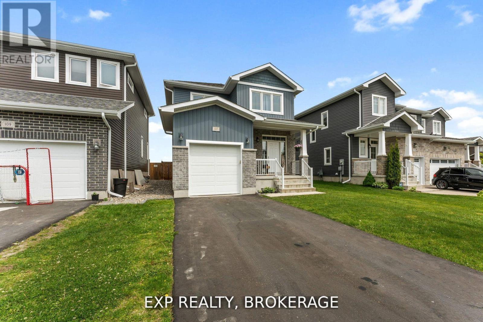 107 Hazlett St, Loyalist, ON K0H 1G0