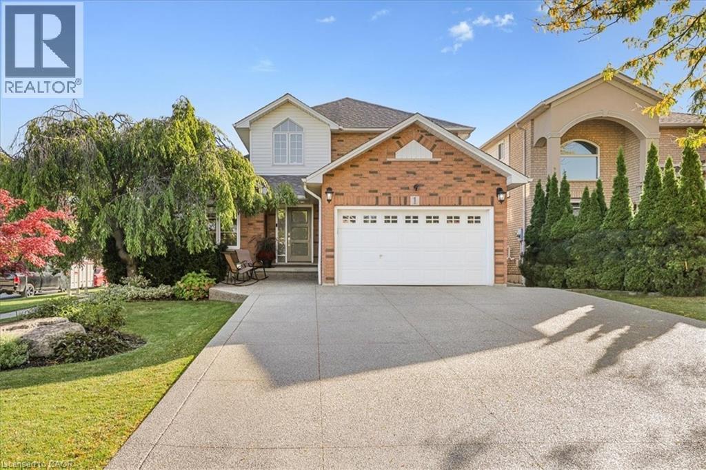 1 Parkvista Pl, Hamilton, ON L8J 3S5