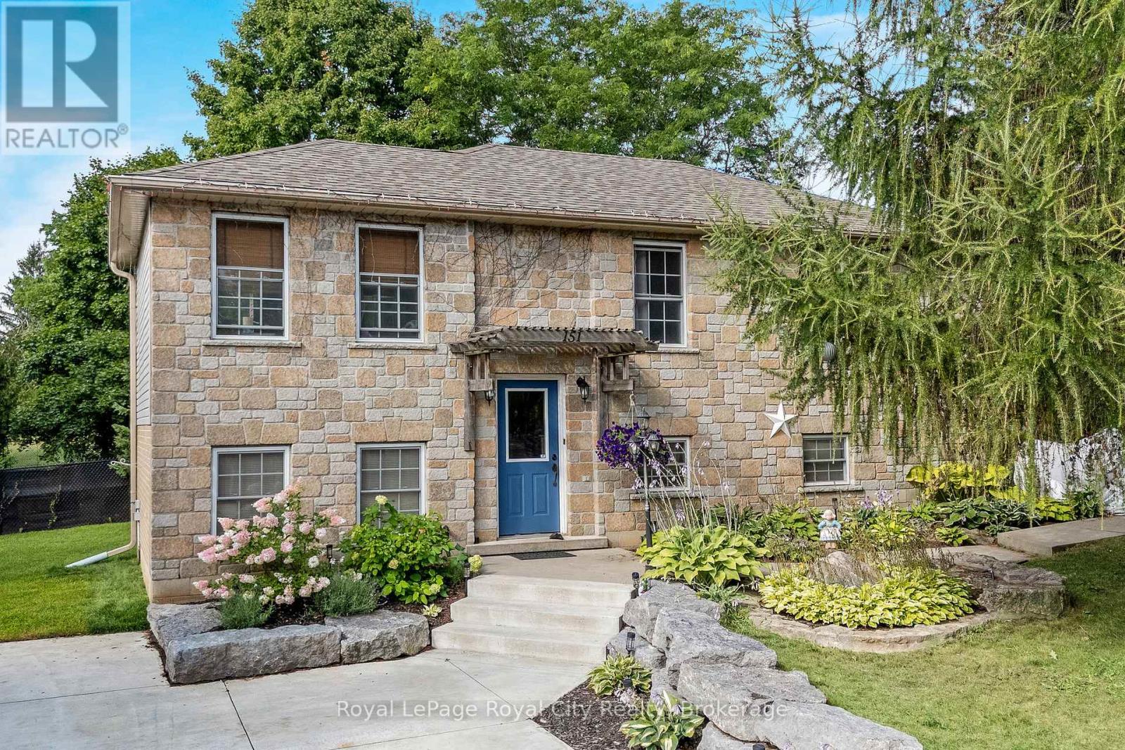 151 Queen St, Guelph/Eramosa, ON N0B 2K0