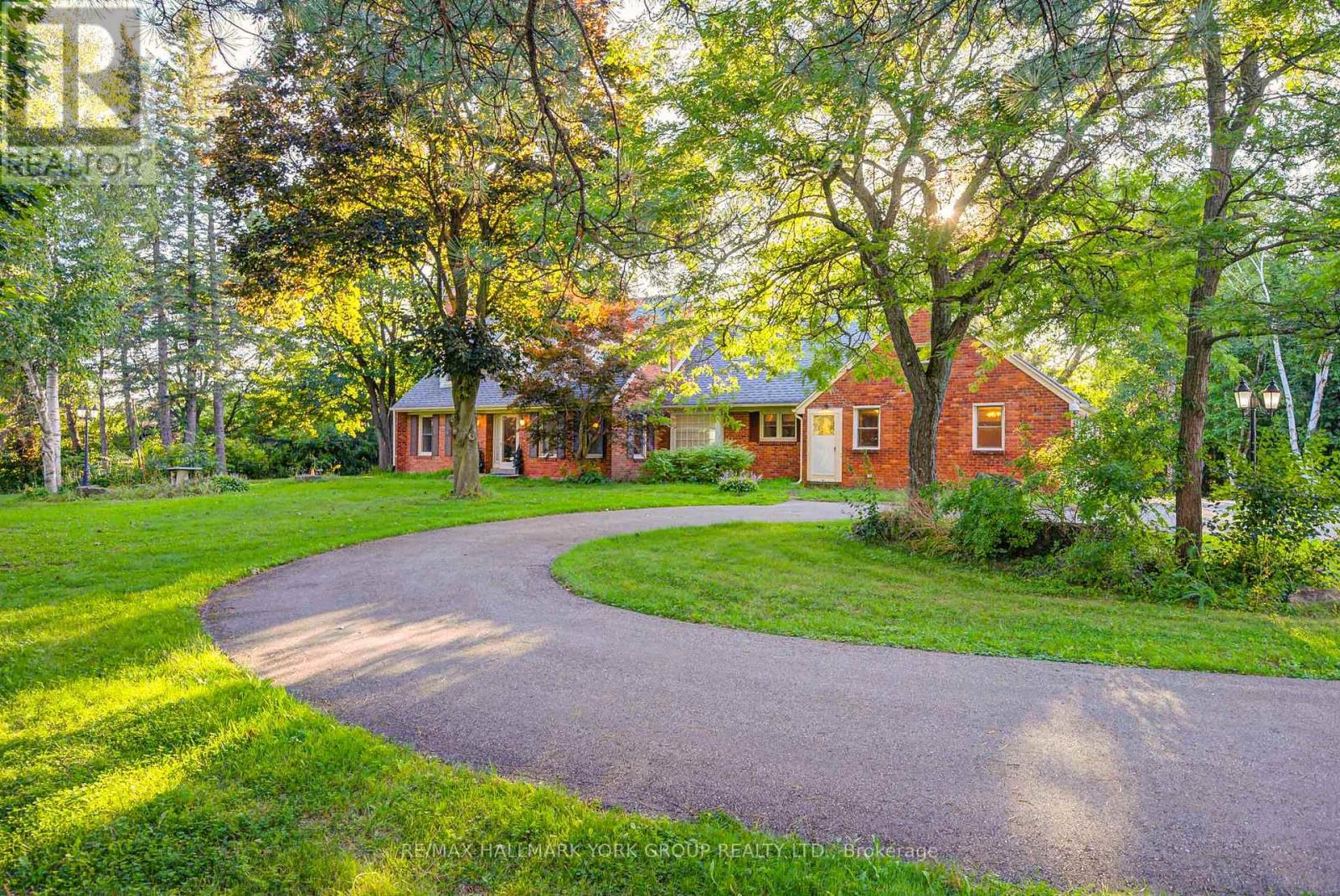 18 Kennedy Ln, Whitchurch-Stouffville, ON L4A 2J5