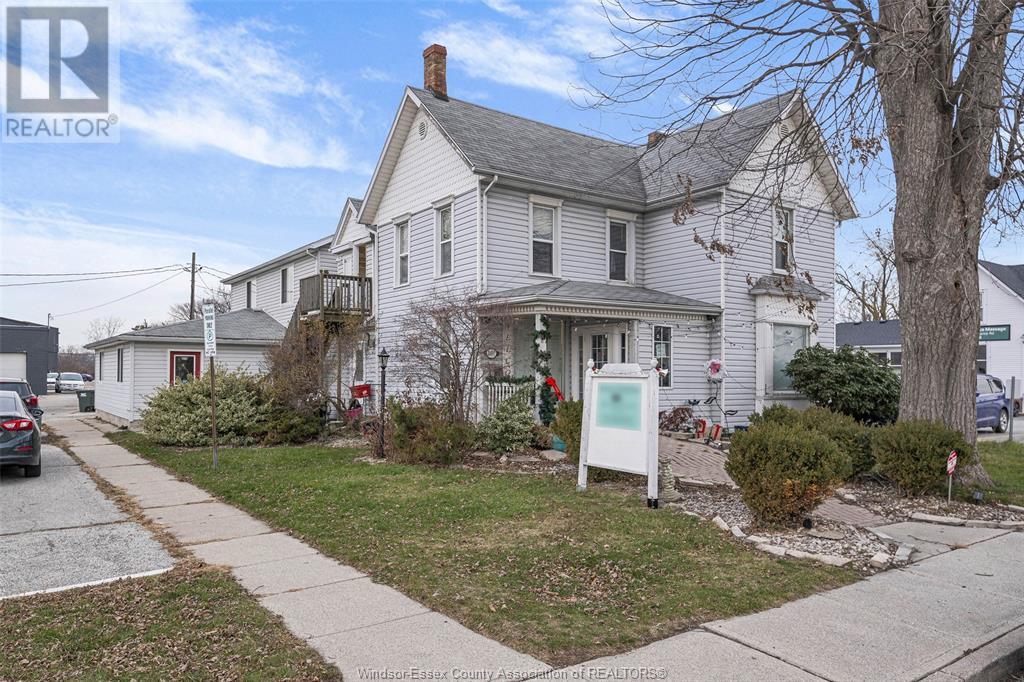1107 Lesperance, Tecumseh, ON N8N 1X1