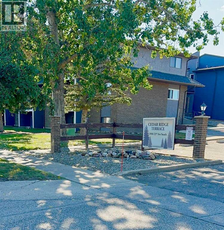 3910 23 Avenue S Unit 107, Lethbridge, AB T1K 5H9