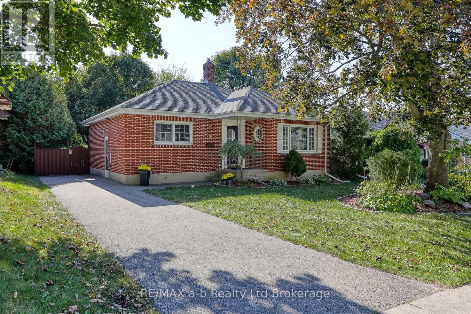 796 Bayswater St, Woodstock, ON N4S 5K5